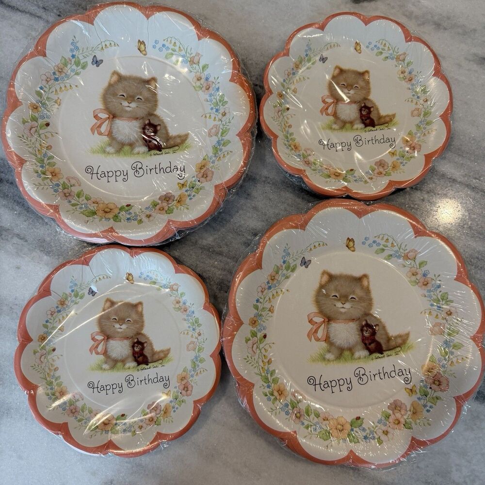 Vintage Hallmark Kitten Happy Birthday Paper Plates Scalloped 16 Lg 16 Sm